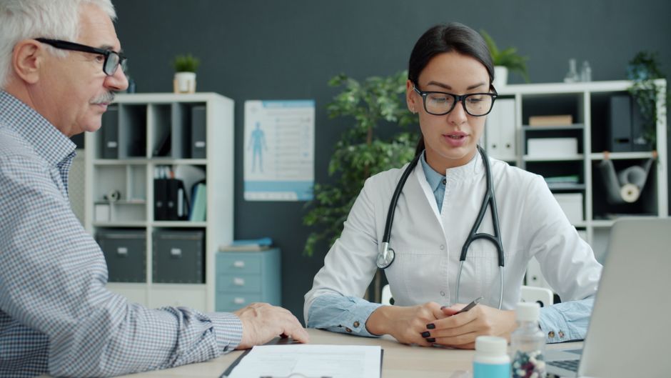 Cam Thảo Trong Thiên Cải Hoàn: Vị Thuốc Điều Hòa Tinh Hoa Đông Y 4 Người dùng nên tuân thủ đúng liều lượng hướng dẫn để Thiên Cải Hoàn phát huy hiệu quả hỗ trợ sức khỏe tối ưu